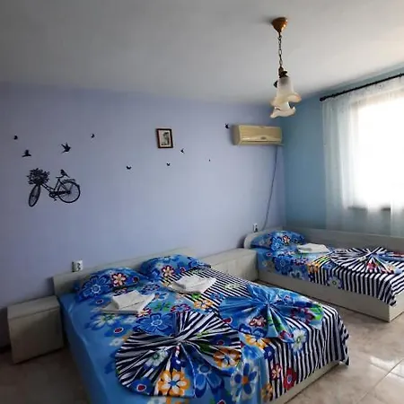 Zora Guest house