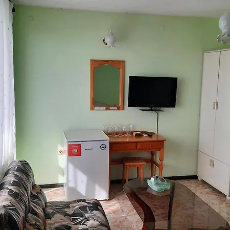 Zora Sozopol