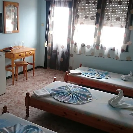 Guest house Zora